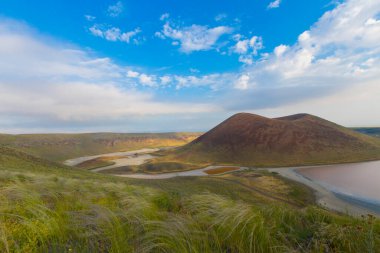 Meke Maar Gölü, Konya 'nın Karapnar ilçesinde, volkanik gaz patlaması sonucu oluşmuş bir maar şeklindeki adacıkları bulunan bir göldür..