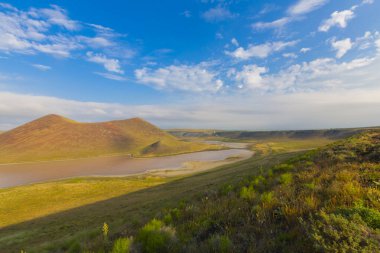 Meke Maar Gölü, Konya 'nın Karapnar ilçesinde, volkanik gaz patlaması sonucu oluşmuş bir maar şeklindeki adacıkları bulunan bir göldür..