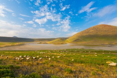 Meke Maar Gölü, Konya 'nın Karapnar ilçesinde, volkanik gaz patlaması sonucu oluşmuş bir maar şeklindeki adacıkları bulunan bir göldür..