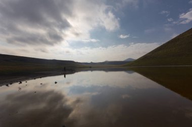 Meke Maar Gölü, Konya 'nın Karapnar ilçesinde, volkanik gaz patlaması sonucu oluşmuş bir maar şeklindeki adacıkları bulunan bir göldür..
