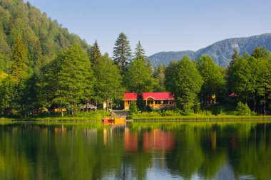 Borcka Karagl Doğa Parkı, Artvin 'in en önemli turizm merkezlerinden biri.