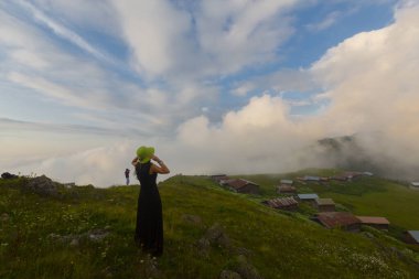 Pokut Platosu, Rize 'nin Amlhemin ilçesinde yer alan bir platodur..