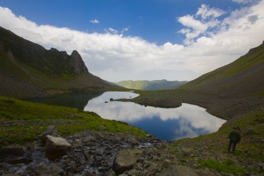 Avusor veya Avusr, Rize 'nin Amlhemin ilçesine bağlı bir platodur. 2700 metre yükseklikte ve 300 civarında ev var..