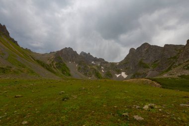 Avusor veya Avusr, Rize 'nin Amlhemin ilçesine bağlı bir platodur. 2700 metre yükseklikte ve 300 civarında ev var..