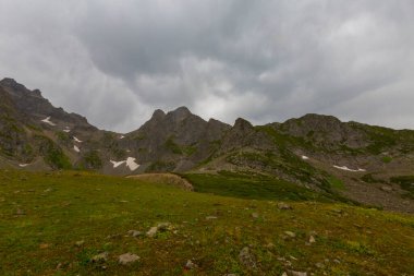 Avusor veya Avusr, Rize 'nin Amlhemin ilçesine bağlı bir platodur. 2700 metre yükseklikte ve 300 civarında ev var..