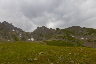 Avusor veya Avusr, Rize 'nin Amlhemin ilçesine bağlı bir platodur. 2700 metre yükseklikte ve 300 civarında ev var..