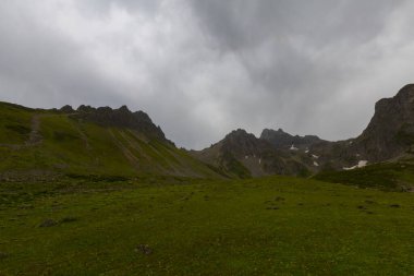 Avusor veya Avusr, Rize 'nin Amlhemin ilçesine bağlı bir platodur. 2700 metre yükseklikte ve 300 civarında ev var..
