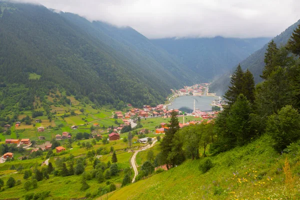 Uzungol Turcja Trabzon Ustawia Lawinowe Jezioro Położone Prowincji Znajduje Się — Zdjęcie stockowe