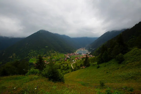 Uzungol Turcja Trabzon Ustawia Lawinowe Jezioro Położone Prowincji Znajduje Się — Zdjęcie stockowe