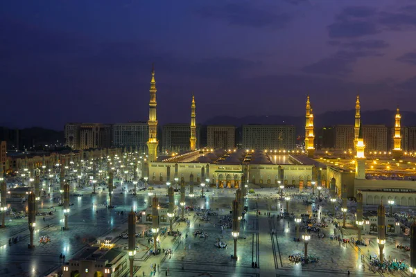 Mesquita Profeta Arábia Saudita Medina Uma Das Maiores Mesquitas Mundo — Fotografia de Stock