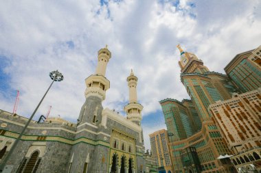 Suudi Arabistan, kutsal kabe ve minarelerin giriş kapısı - Suudi Arabistan