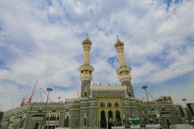 Suudi Arabistan, kutsal kabe ve minarelerin giriş kapısı - Suudi Arabistan