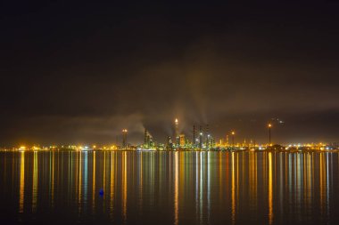 Türkiye Petrol Rafinerileri veya kısaca TPRA, 1983 Batman, zmir, İzmit 'teki dört kamu petrol rafinerisi ile Kirikkale şirketini birleştirerek bir çatı olarak kuruldu.