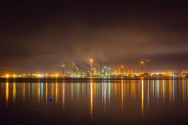 Türkiye Petrol Rafinerileri veya kısaca TPRA, 1983 Batman, zmir, İzmit 'teki dört kamu petrol rafinerisi ile Kirikkale şirketini birleştirerek bir çatı olarak kuruldu.