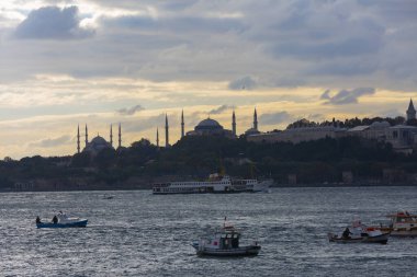 İstanbul, Boğaz, Uskudar. Osmanlı döneminin antik deniz feneri. Kız kulesi. (Bakire Kulesi) (Kiz Kulesi))