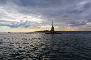 İstanbul, Boğaz, Uskudar. Osmanlı döneminin antik deniz feneri. Kız kulesi. (Bakire Kulesi) (Kiz Kulesi))