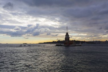 İstanbul, Boğaz, Uskudar. Osmanlı döneminin antik deniz feneri. Kız kulesi. (Bakire Kulesi) (Kiz Kulesi))