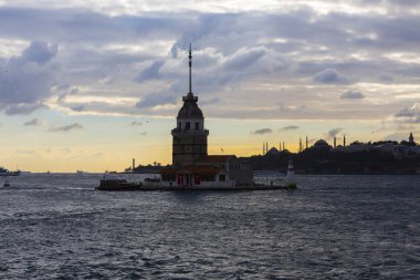 İstanbul, Boğaz, Uskudar. Osmanlı döneminin antik deniz feneri. Kız kulesi. (Bakire Kulesi) (Kiz Kulesi))