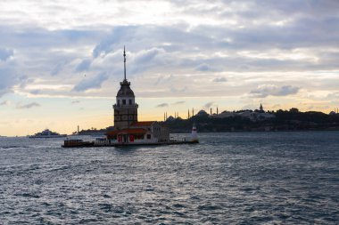 İstanbul, Boğaz, Uskudar. Osmanlı döneminin antik deniz feneri. Kız kulesi. (Bakire Kulesi) (Kiz Kulesi))
