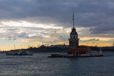 İstanbul, Boğaz, Uskudar. Osmanlı döneminin antik deniz feneri. Kız kulesi. (Bakire Kulesi) (Kiz Kulesi))