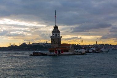 İstanbul, Boğaz, Uskudar. Osmanlı döneminin antik deniz feneri. Kız kulesi. (Bakire Kulesi) (Kiz Kulesi))