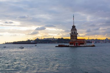 İstanbul, Boğaz, Uskudar. Osmanlı döneminin antik deniz feneri. Kız kulesi. (Bakire Kulesi) (Kiz Kulesi))