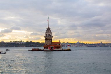 İstanbul, Boğaz, Uskudar. Osmanlı döneminin antik deniz feneri. Kız kulesi. (Bakire Kulesi) (Kiz Kulesi))