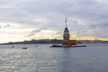 İstanbul, Boğaz, Uskudar. Osmanlı döneminin antik deniz feneri. Kız kulesi. (Bakire Kulesi) (Kiz Kulesi))