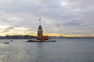 İstanbul, Boğaz, Uskudar. Osmanlı döneminin antik deniz feneri. Kız kulesi. (Bakire Kulesi) (Kiz Kulesi))