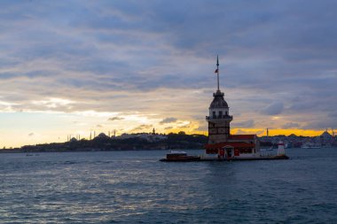 İstanbul, Boğaz, Uskudar. Osmanlı döneminin antik deniz feneri. Kız kulesi. (Bakire Kulesi) (Kiz Kulesi))