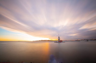 İstanbul, Boğaz, Uskudar. Osmanlı döneminin antik deniz feneri. Kız kulesi. (Bakire Kulesi) (Kiz Kulesi))
