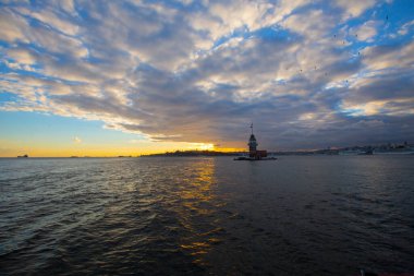 İstanbul, Boğaz, Uskudar. Osmanlı döneminin antik deniz feneri. Kız kulesi. (Bakire Kulesi) (Kiz Kulesi))