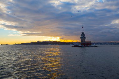 İstanbul, Boğaz, Uskudar. Osmanlı döneminin antik deniz feneri. Kız kulesi. (Bakire Kulesi) (Kiz Kulesi))