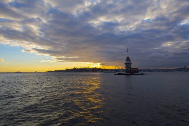 İstanbul, Boğaz, Uskudar. Osmanlı döneminin antik deniz feneri. Kız kulesi. (Bakire Kulesi) (Kiz Kulesi))