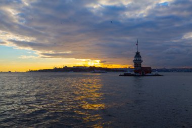 İstanbul, Boğaz, Uskudar. Osmanlı döneminin antik deniz feneri. Kız kulesi. (Bakire Kulesi) (Kiz Kulesi))