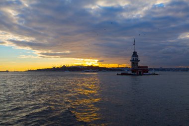 İstanbul, Boğaz, Uskudar. Osmanlı döneminin antik deniz feneri. Kız kulesi. (Bakire Kulesi) (Kiz Kulesi))