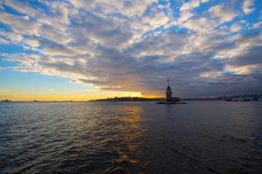 İstanbul, Boğaz, Uskudar. Osmanlı döneminin antik deniz feneri. Kız kulesi. (Bakire Kulesi) (Kiz Kulesi))