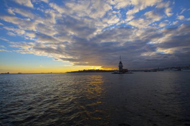 İstanbul, Boğaz, Uskudar. Osmanlı döneminin antik deniz feneri. Kız kulesi. (Bakire Kulesi) (Kiz Kulesi))