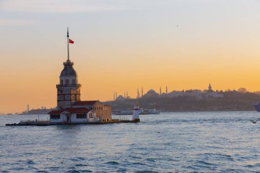 uskudar 'ın sembolü haline gelen kule, uskdar' da Bizans döneminden kalan tek çalışma..