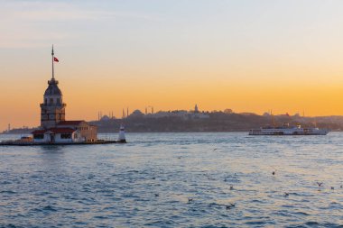 uskudar 'ın sembolü haline gelen kule, uskdar' da Bizans döneminden kalan tek çalışma..