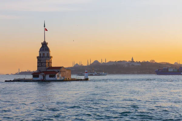 Torre Que Convertido Símbolo Uskudar Única Obra Que Queda Del — Foto de Stock