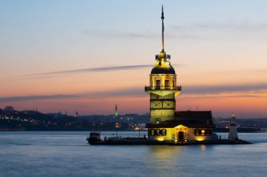 uskudar 'ın sembolü haline gelen kule, uskdar' da Bizans döneminden kalan tek çalışma..