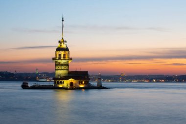 uskudar 'ın sembolü haline gelen kule, uskdar' da Bizans döneminden kalan tek çalışma..