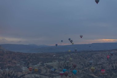 Kapadokya bölgesi, doğa ve tarihin birleştiği yerdir..
