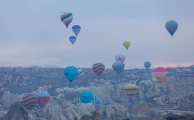 Kapadokya bölgesi, doğa ve tarihin birleştiği yerdir..