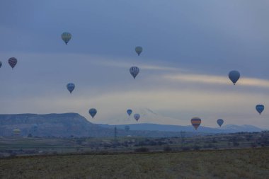 Kapadokya bölgesi, doğa ve tarihin birleştiği yerdir..