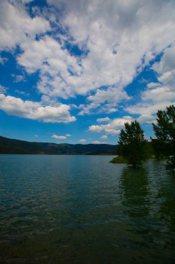 Bursa 'nın oksijen koridoru, Lipli Köyü, Cinarli yolu ve birçok Bursa seyahat makalesi hakkında internet sitemizden bilgi edinebilirsiniz..