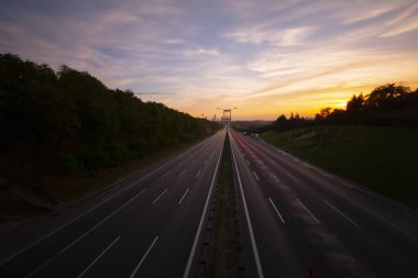 Fatih Sultan Mehmet Köprüsü, İstanbul 'da Kavack ile Hisarst arasında Asya ile Avrupa' yı İstanbul Köprüsü 'nden sonra ikinci kez birbirine bağlayan asma köprü.