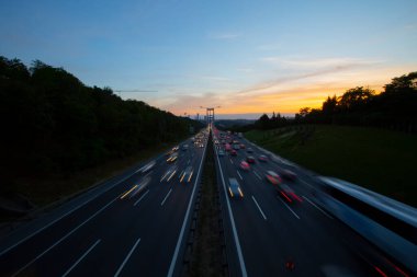 Fatih Sultan Mehmet Köprüsü, İstanbul 'da Kavack ile Hisarst arasında Asya ile Avrupa' yı İstanbul Köprüsü 'nden sonra ikinci kez birbirine bağlayan asma köprü.