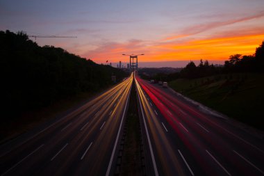 Fatih Sultan Mehmet Köprüsü, İstanbul 'da Kavack ile Hisarst arasında Asya ile Avrupa' yı İstanbul Köprüsü 'nden sonra ikinci kez birbirine bağlayan asma köprü.